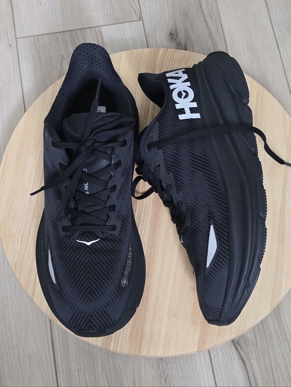 Hoka Sneakers